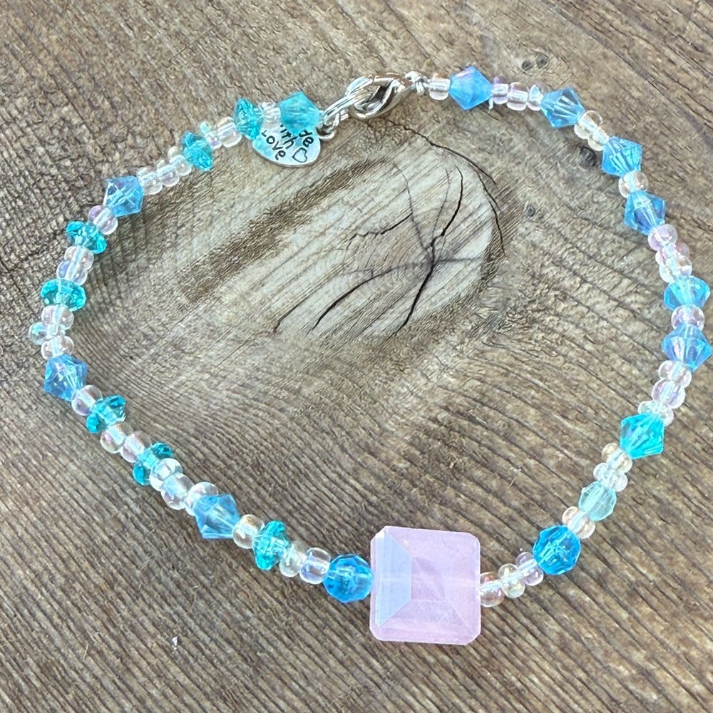 Elegant Blue and Pink Beaded Anklet